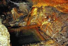 Patal bhuvaneshwar cave temple