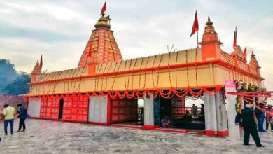 Devotees sidhbali temple